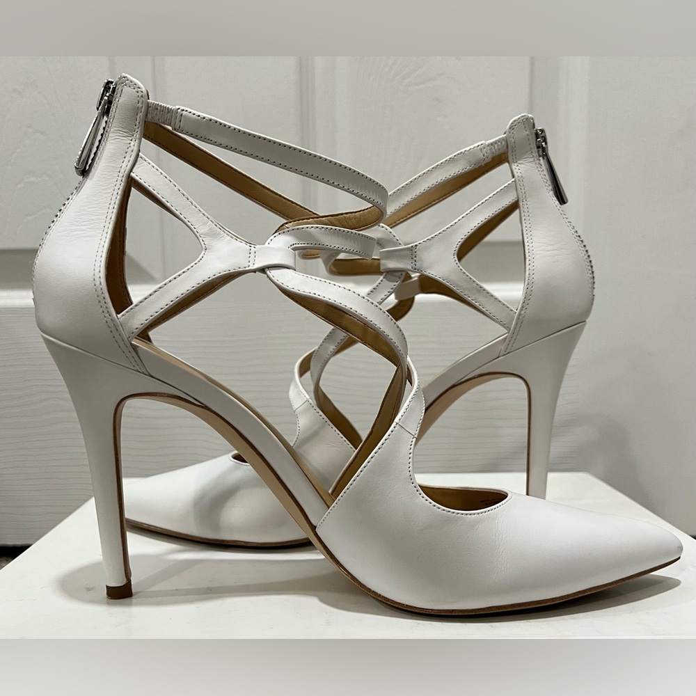 Michael Kors Elegant White Strappy Heels - Picture 9 of 10